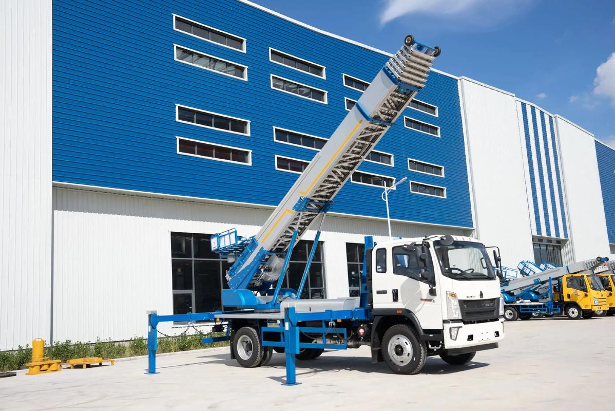 苍南县小型云梯车上料车租赁多少钱