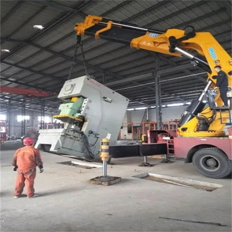 苍南县80吨折臂吊车出租附近电话